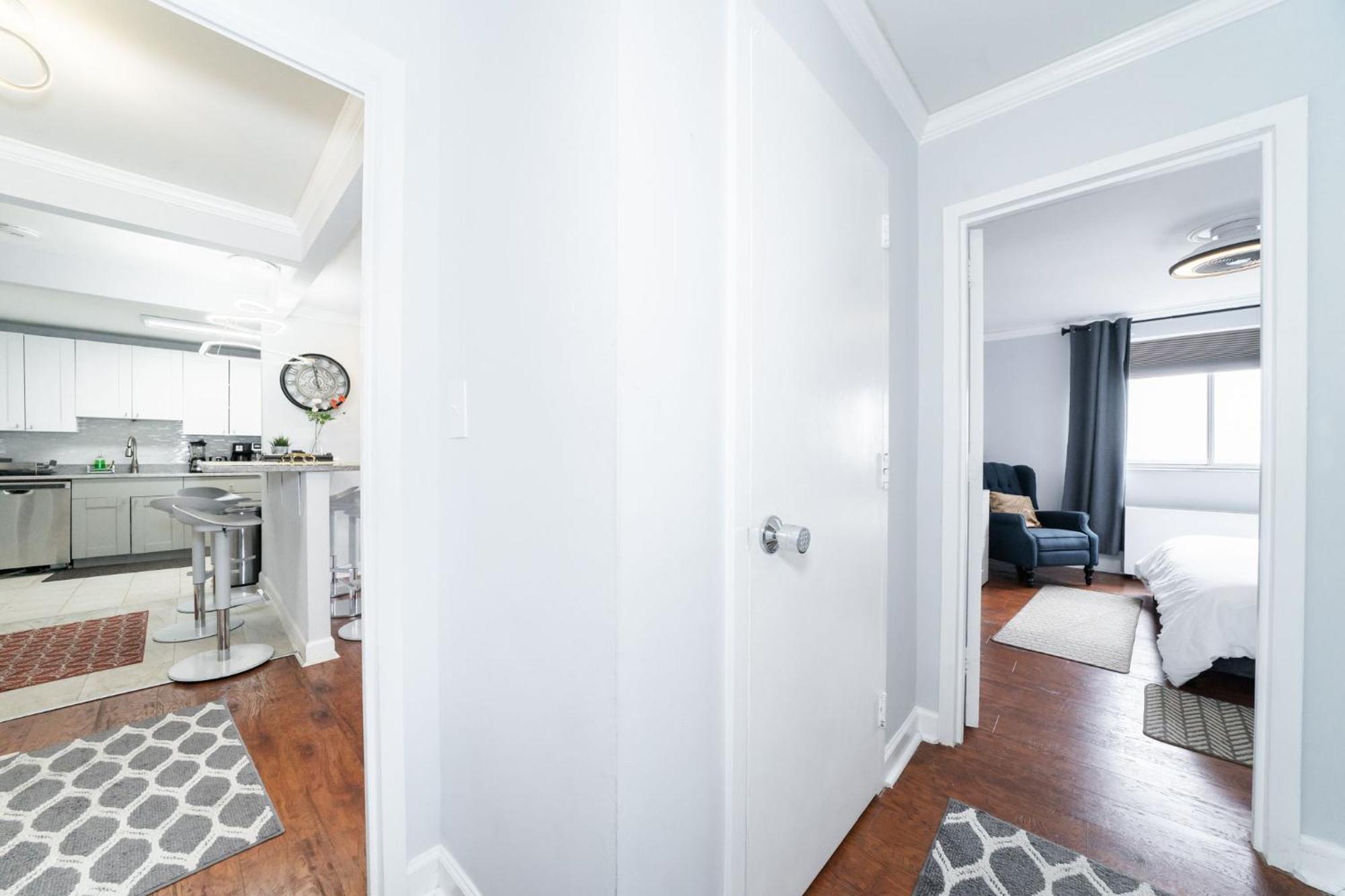 21Floor-Renovated 2Br,1Bath King And Queen Bed And Parking Atlanta Exterior foto